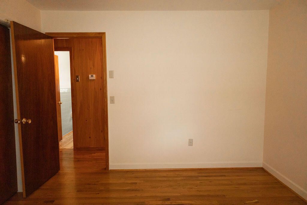 227 Carolina Circle Photo 15