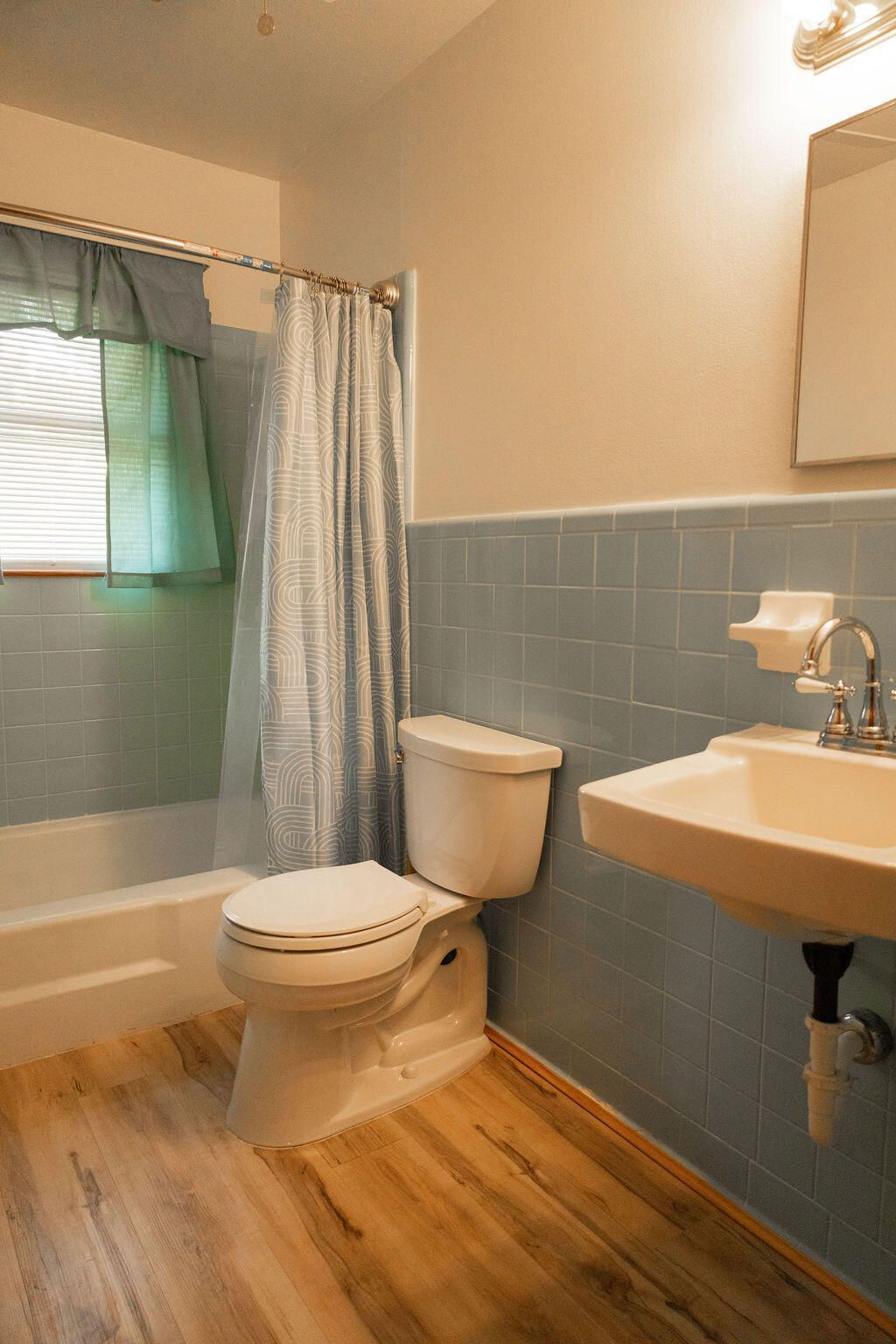 227 Carolina Circle Photo 17