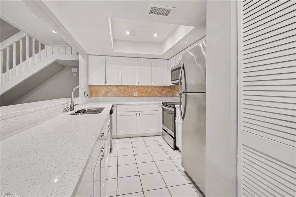 3438 Timberwood Cir, Naples, FL 34105 Photo