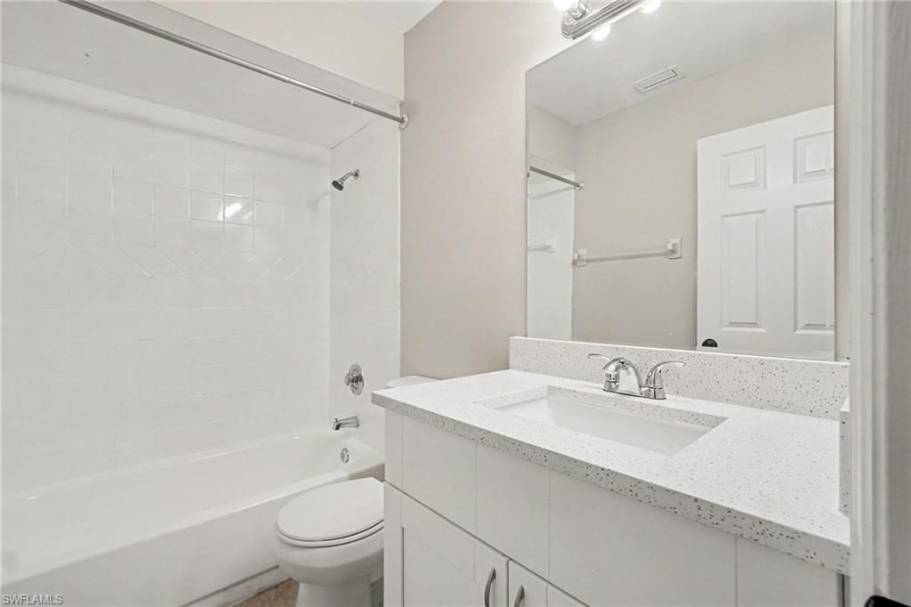 3438 Timberwood Cir, Naples, FL 34105 Photo