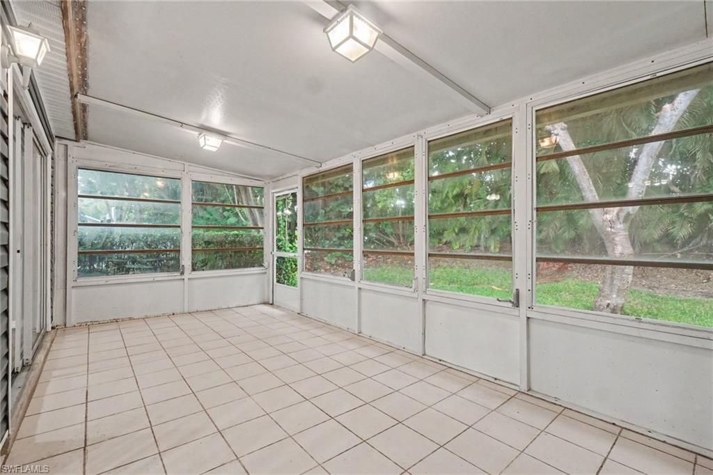 3438 Timberwood Cir, Naples, FL 34105 Photo