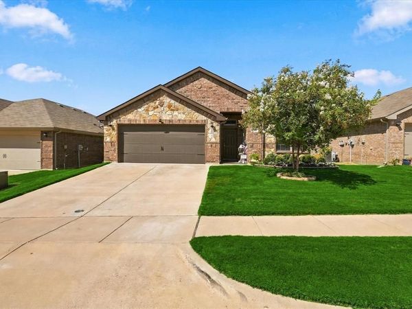 2504 Hadley Street , Weatherford, TX 76087
