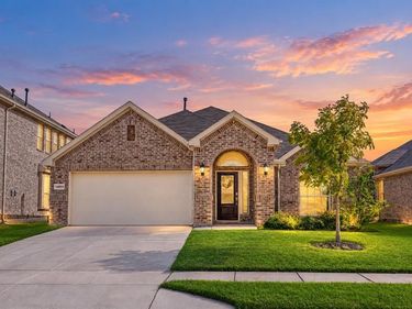 14864 Gilley Lane, Fort Worth, TX 76052