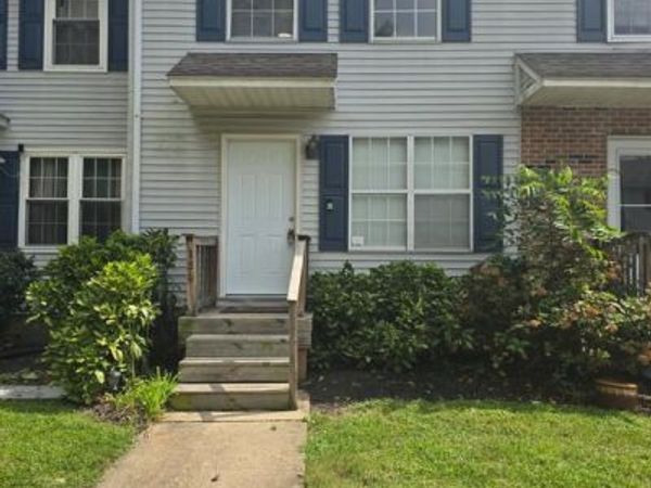 130 COBBLE CURVE, NEWARK, DE 19702