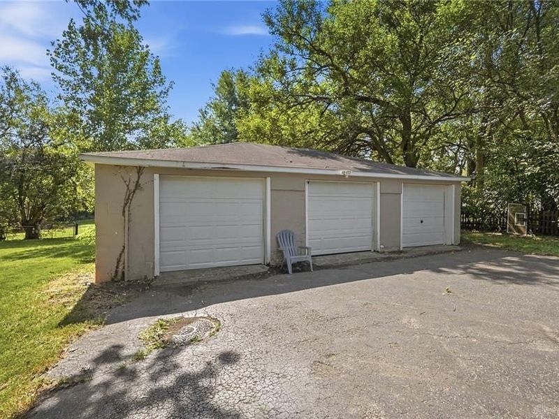 3789 New Carlisle Pike, Springfield, OH 45504 Photo 38