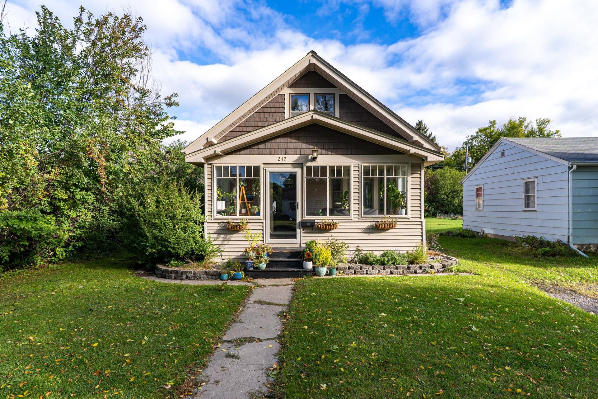 217 3rd Avenue N, Crookston, MN 56716 Main Photo