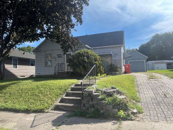 307 S Grant Street, Fairmont, MN 56031
