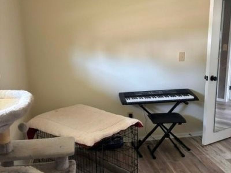 224 E Slingluff Avenue, Dover, OH 44622 Photo 12