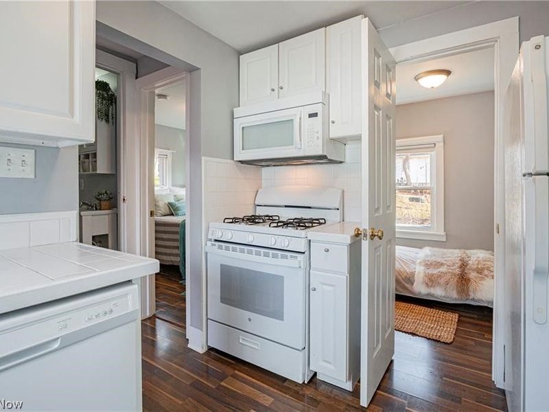 3483 S Bender Avenue, Akron, OH 44319 Photo 6