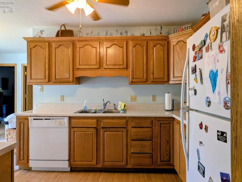 210 Grand Avenue, Clyde, OH 43410 Photo 18