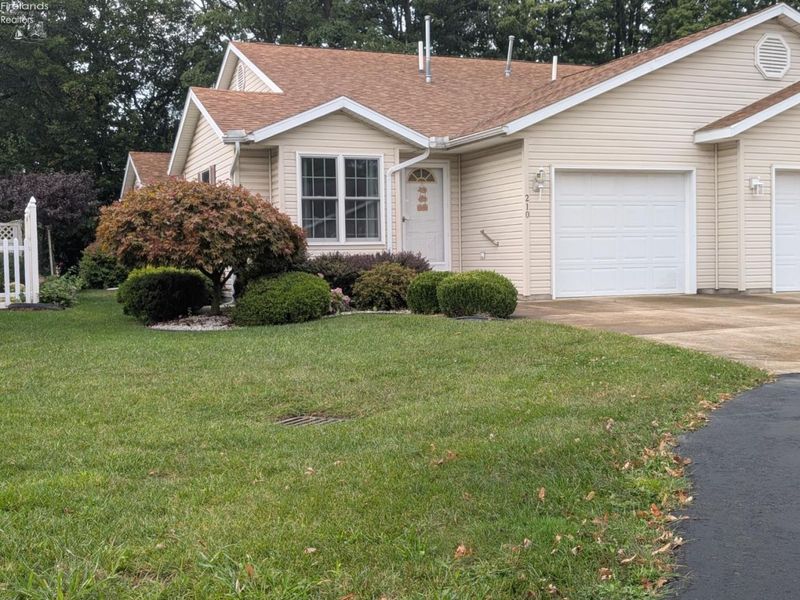 210 Grand Avenue, Clyde, OH 43410 Photo 31