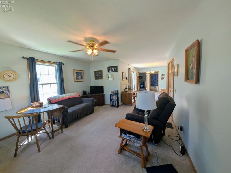 210 Grand Avenue, Clyde, OH 43410 Photo 7