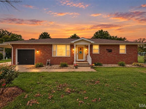 4928 Hill Drive, Godfrey, IL 62035