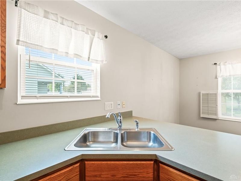 512 Lambert Drive, Piqua, OH 45356 Photo 18
