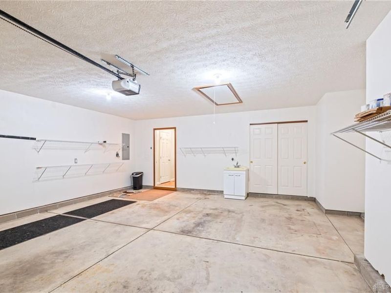 512 Lambert Drive, Piqua, OH 45356 Photo 37