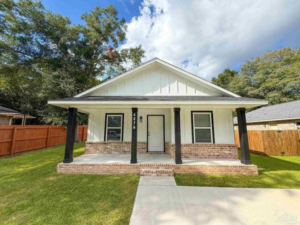 6276 Long St, Milton, FL 32570