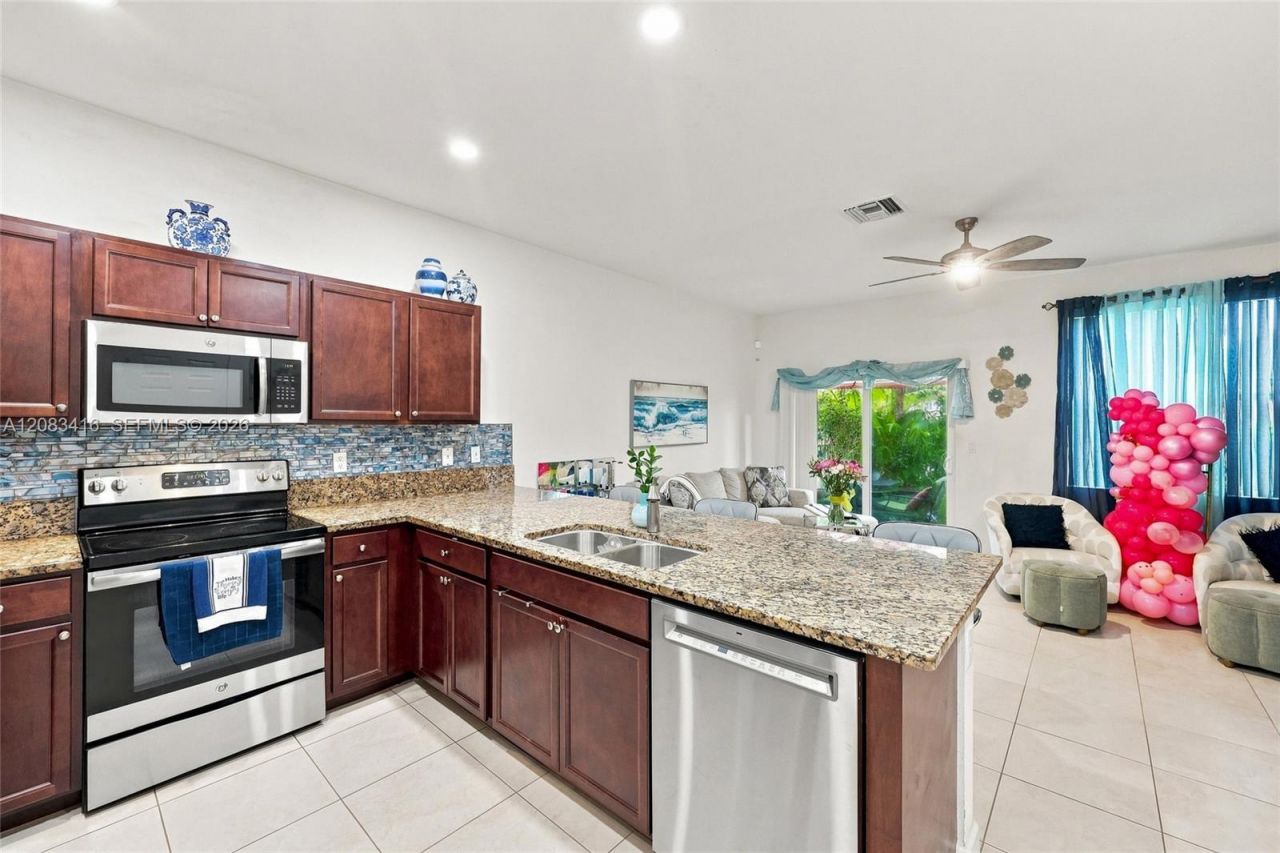 4321 Braxton Ave, West Palm Beach, FL 33417 Photo