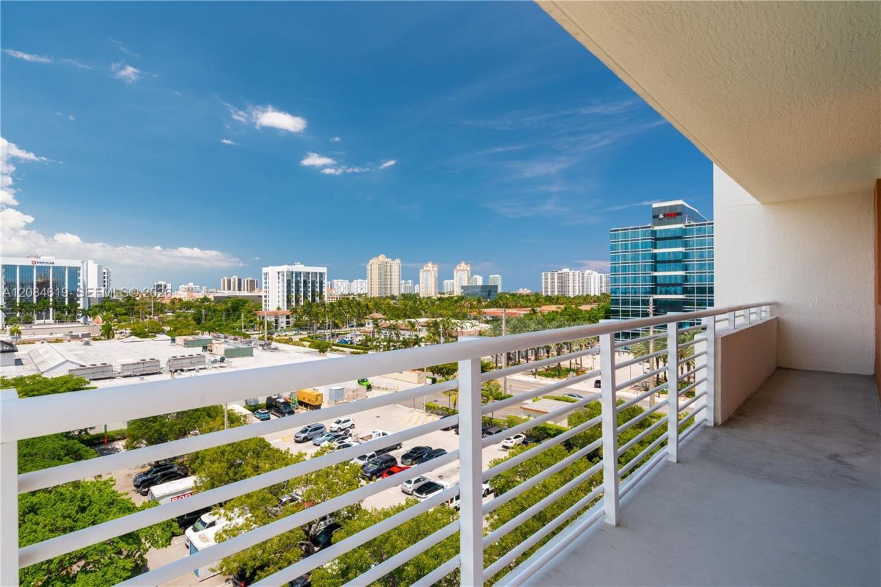 18800 NE 29th Ave, Unit 701, Aventura, FL 33180 Photo