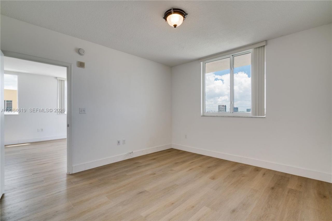 18800 NE 29th Ave, Unit 701, Aventura, FL 33180 Photo