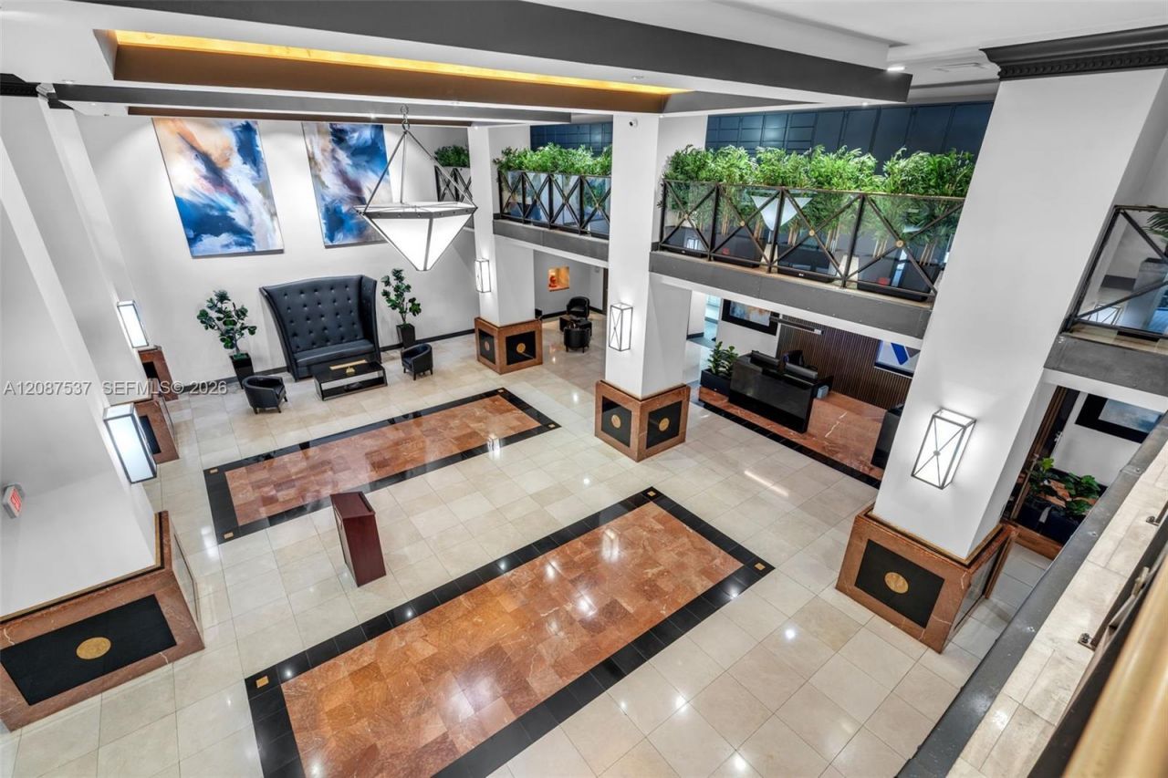 555 NE 15th St, Unit PH-D, Miami, FL 33132 Photo