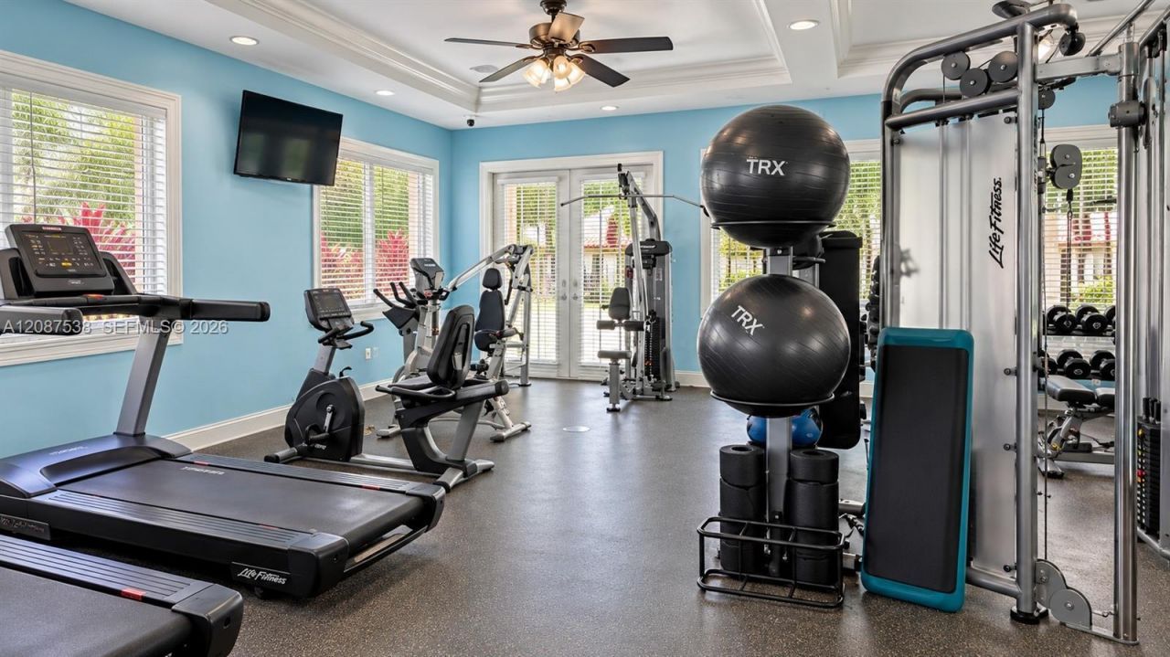2009 SE 10th Ave, Unit 320, Fort Lauderdale, FL 33316 Photo