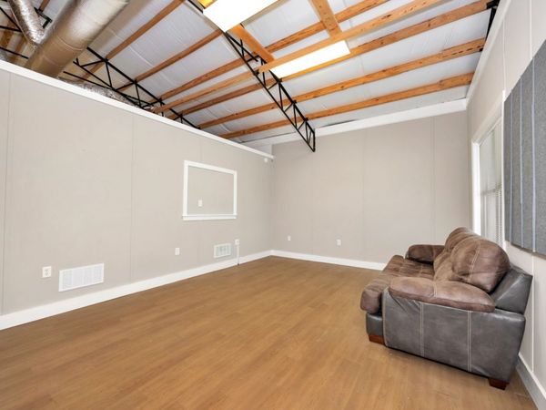 27423 Thach Rd , Athens, AL 35613