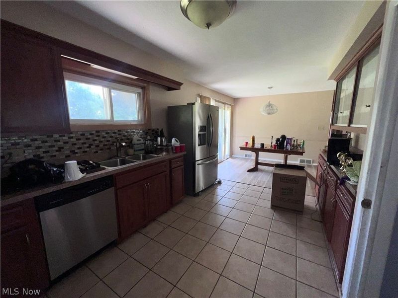 5415 Fairtree Road, Bedford Heights, OH 44146 Photo 7