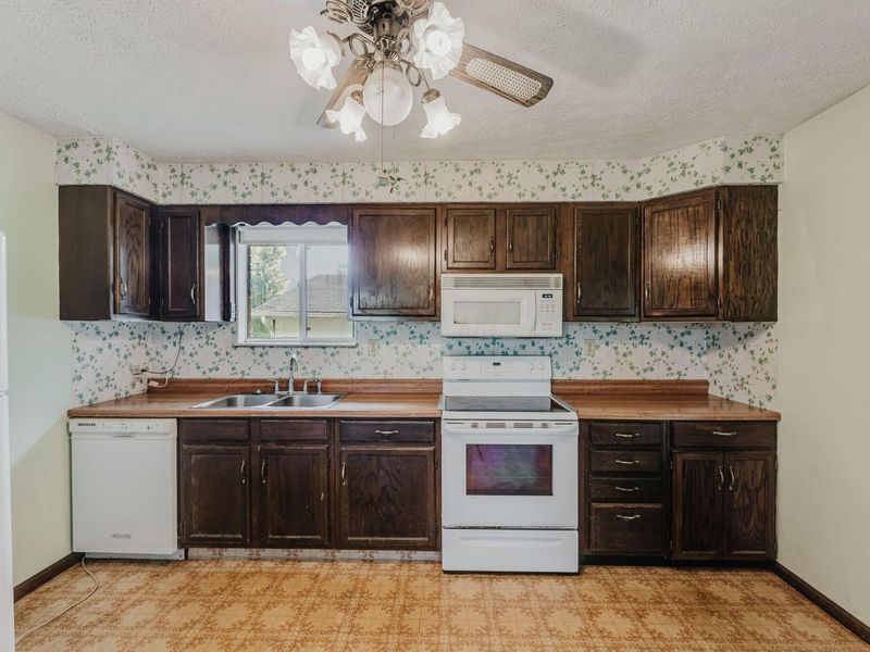 4521 Blacks Road SW, Pataskala, OH 43062 Photo 16