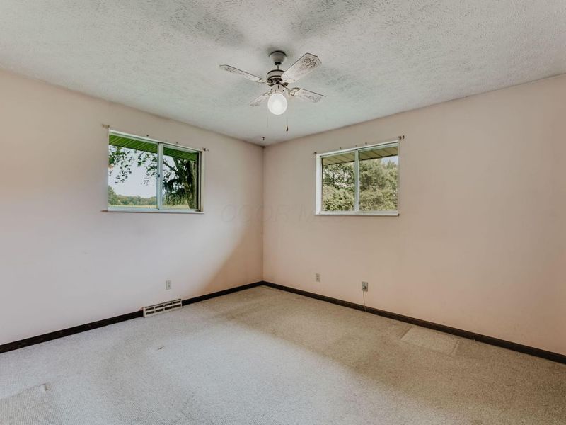 4521 Blacks Road SW, Pataskala, OH 43062 Photo 7