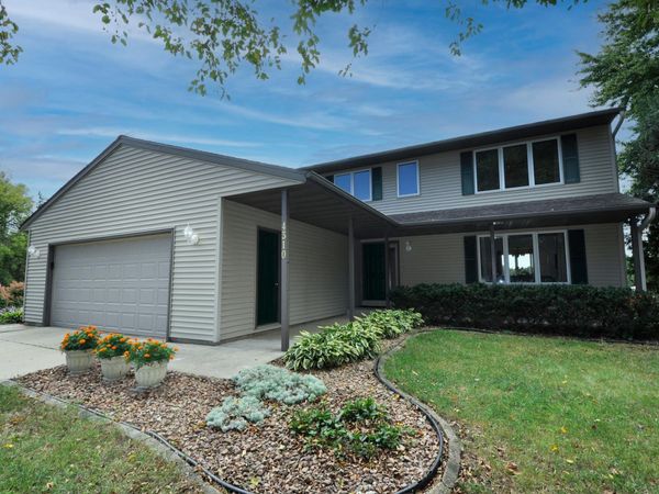 4310 56th Street Lane NW, Rochester, MN 55901