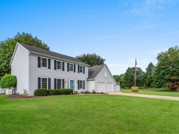 643 STAMBAUGH ROAD, ALLOUEZ, WI 54301