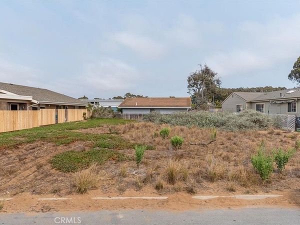 1924 Nevada Court, Los Osos, CA 93402