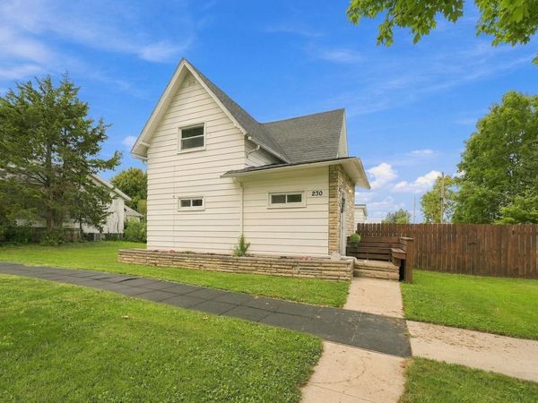 230 W Maple Street, Waterloo, IN 46793