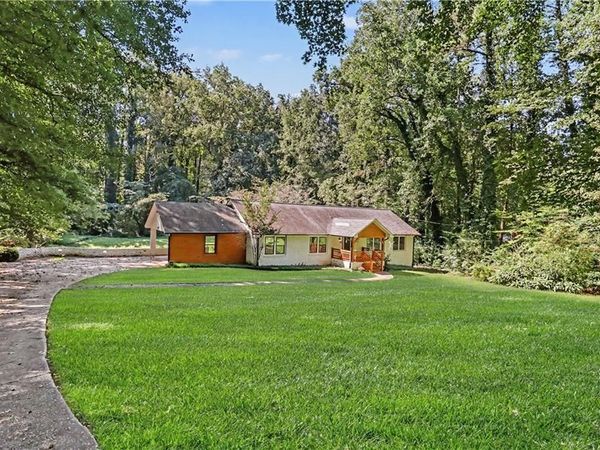2800 Duke of Gloucester Street, Atlanta, GA 30344