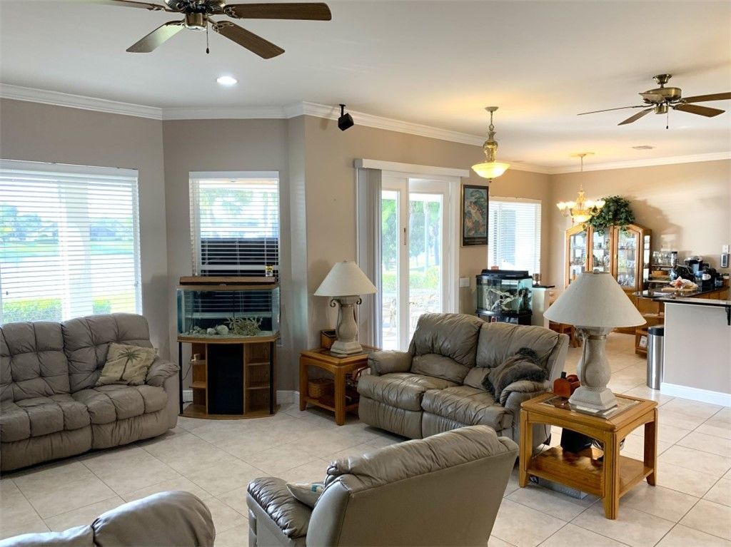 1562 Eagles Circle , Sebastian, FL 32958 Photo