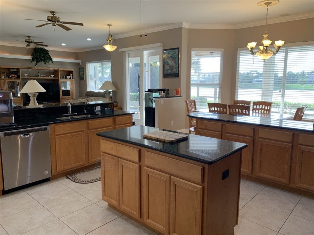 1562 Eagles Circle , Sebastian, FL 32958 Photo
