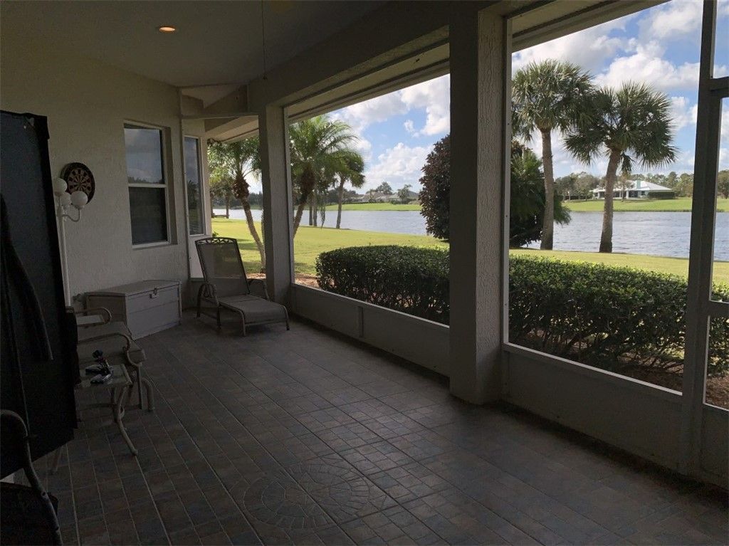 1562 Eagles Circle , Sebastian, FL 32958 Photo