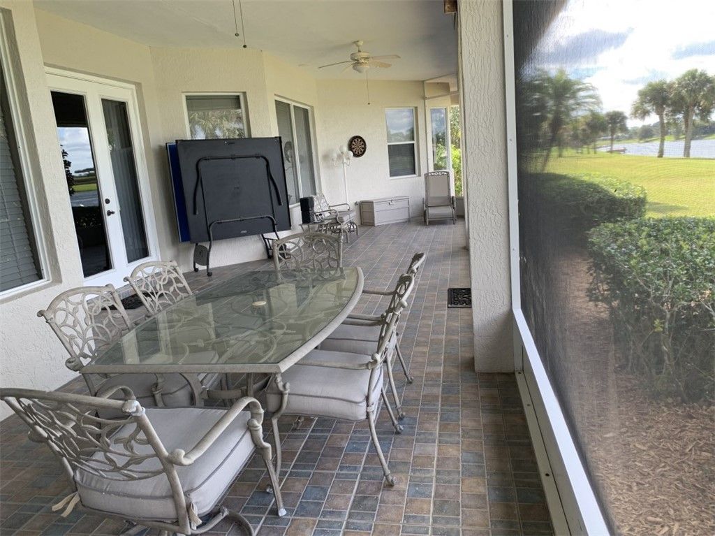 1562 Eagles Circle , Sebastian, FL 32958 Photo