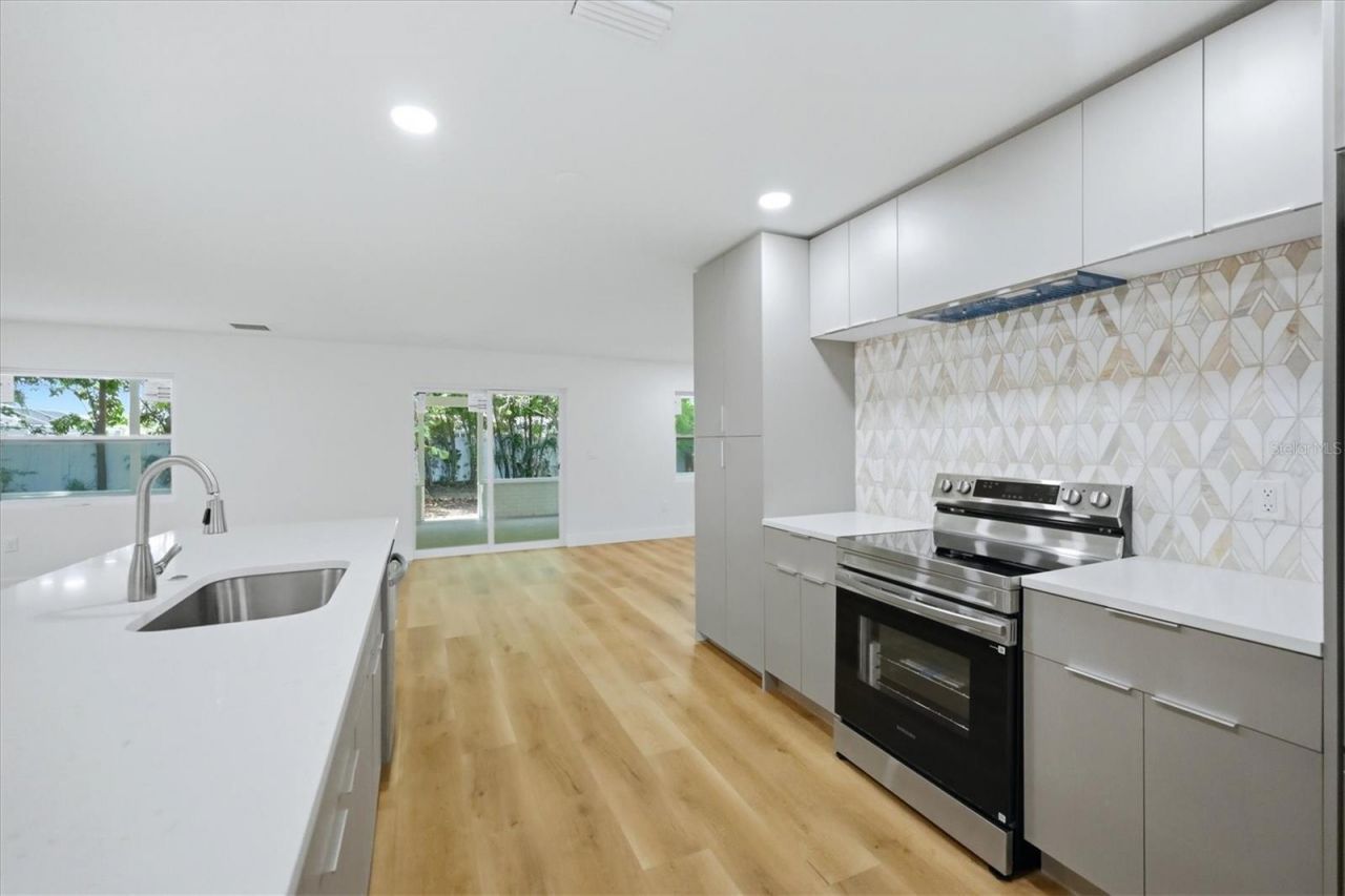 4803 21st Avenue W, Bradenton, FL 34209 Photo