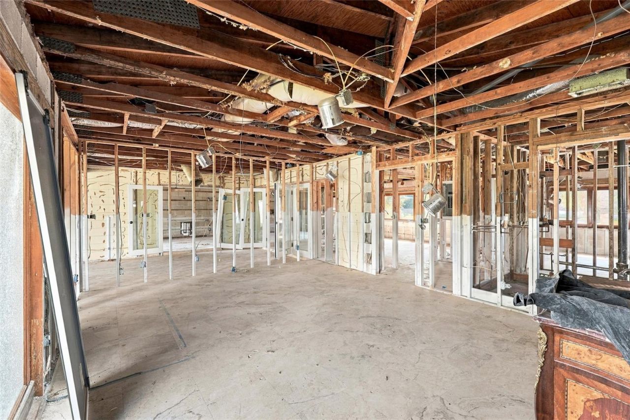 3945 E Eden Roc Circle, Tampa, FL 33634 Photo