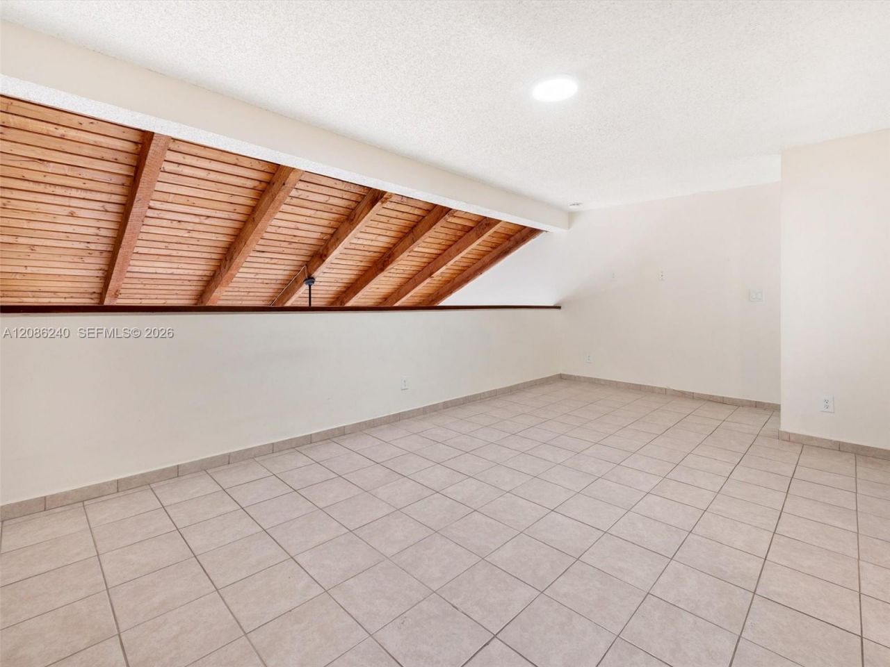 1424 SW 131st Place Cir E, Miami, FL 33184 Photo