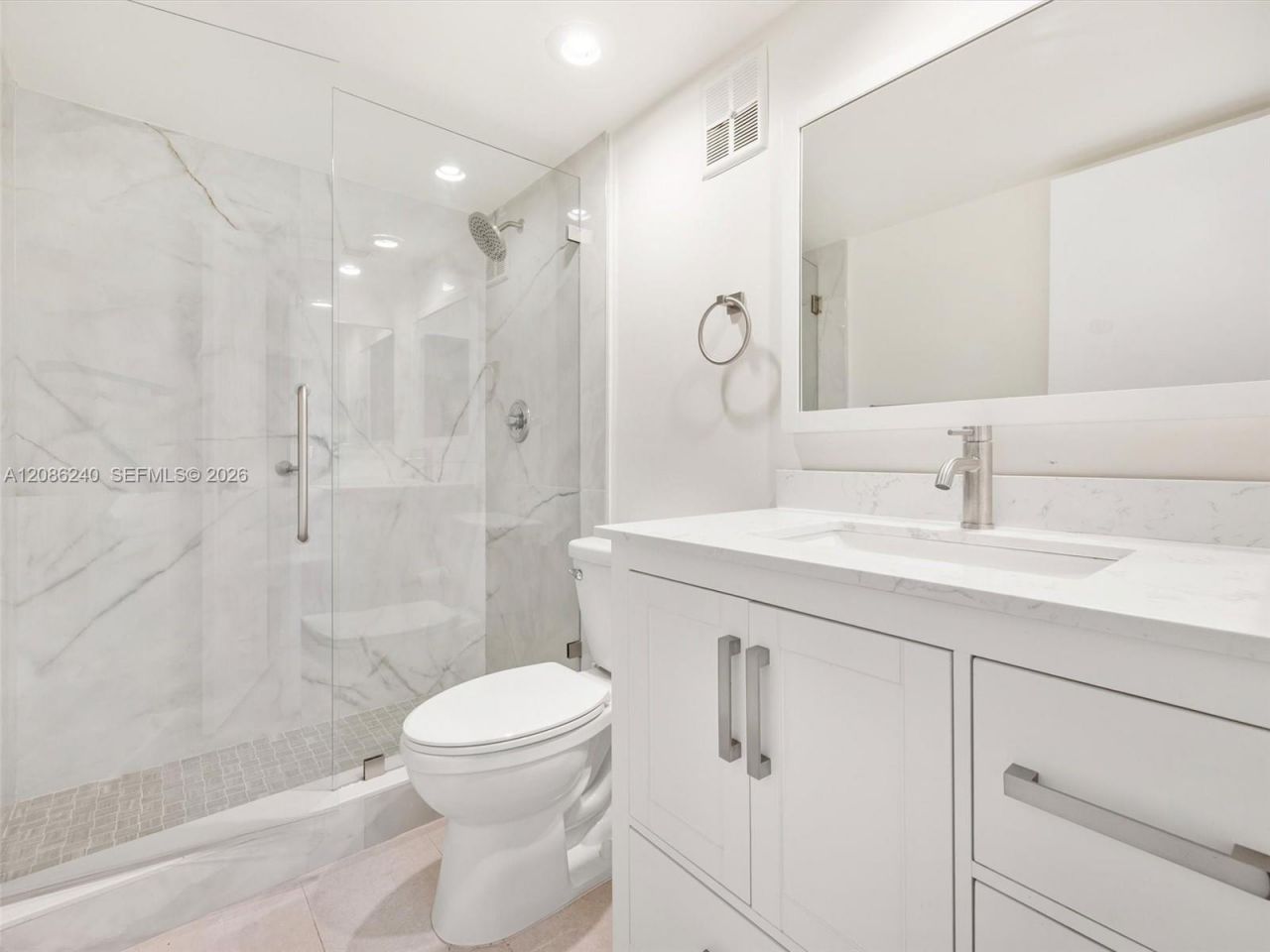 1424 SW 131st Place Cir E, Miami, FL 33184 Photo