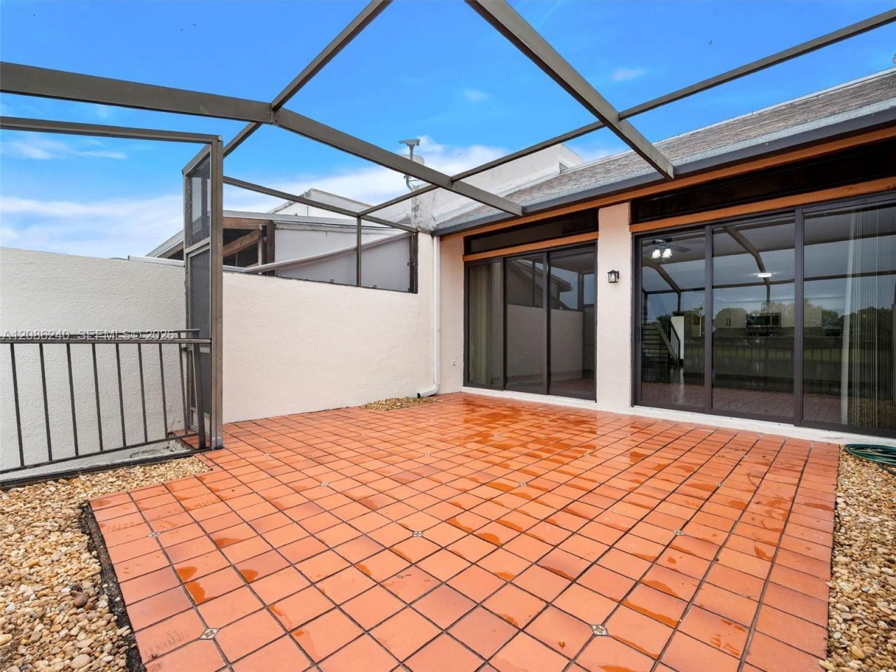 1424 SW 131st Place Cir E, Miami, FL 33184 Photo