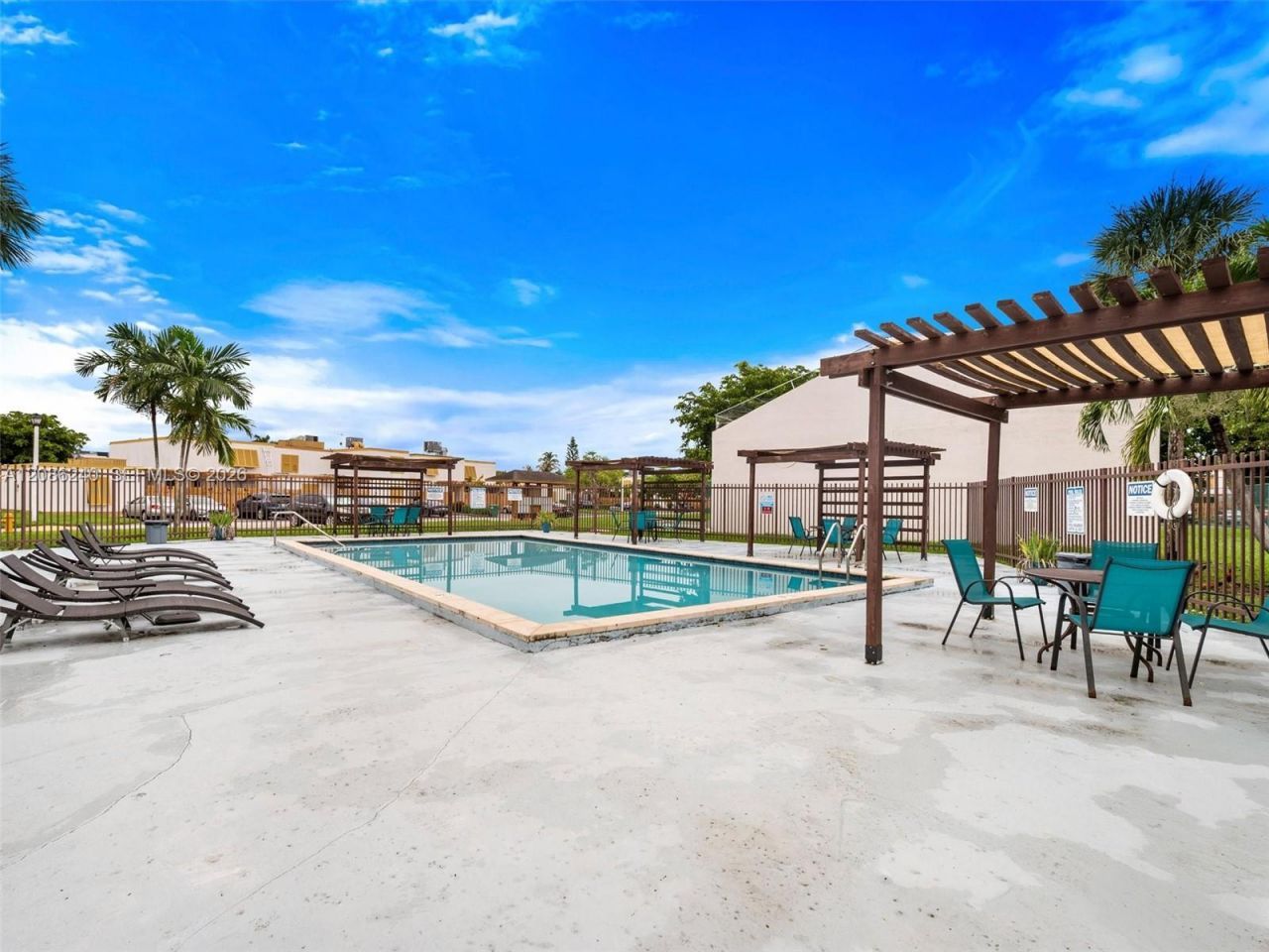 1424 SW 131st Place Cir E, Miami, FL 33184 Photo