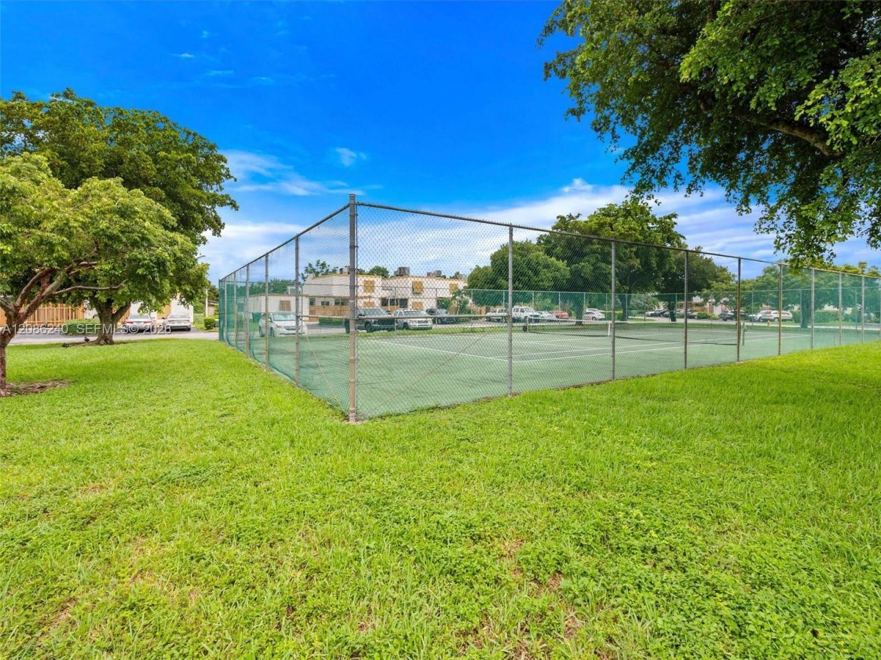 1424 SW 131st Place Cir E, Miami, FL 33184 Photo