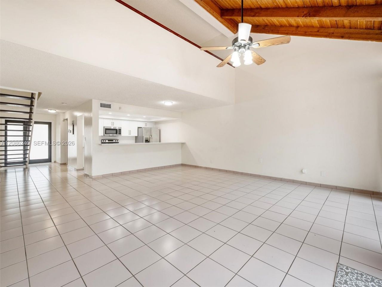1424 SW 131st Place Cir E, Miami, FL 33184 Photo