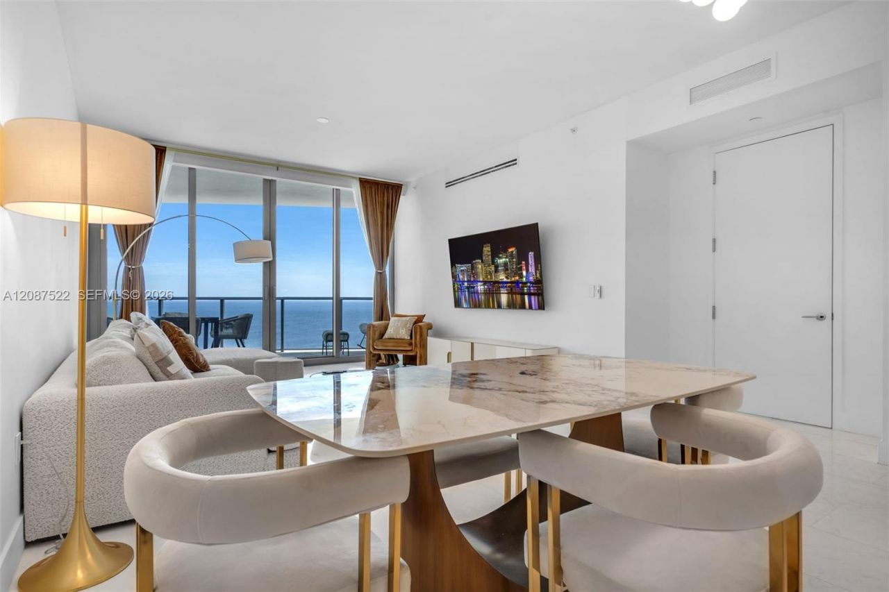 15701 Collins Ave, Unit 1703, Sunny Isles Beach, FL 33160 Photo