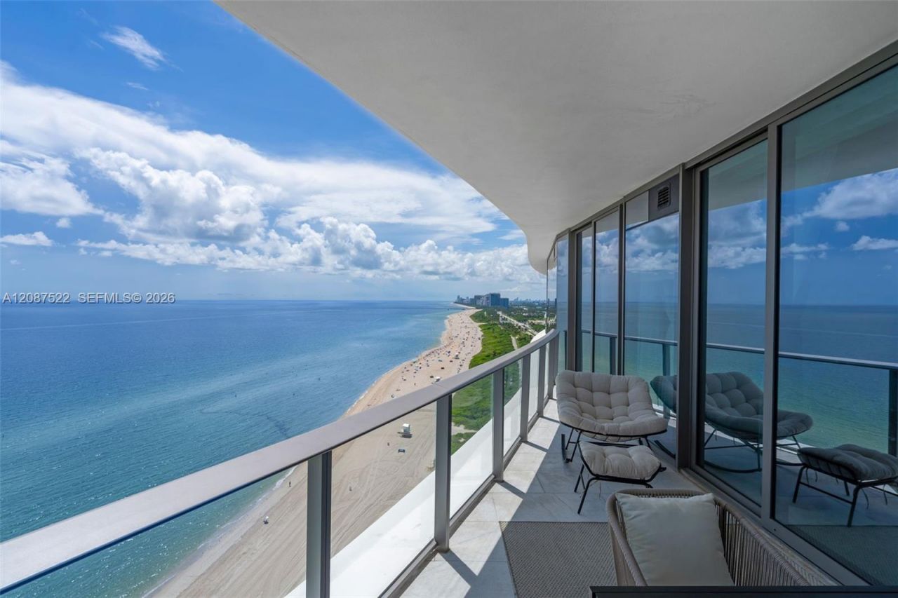 15701 Collins Ave, Unit 1703, Sunny Isles Beach, FL 33160 Photo