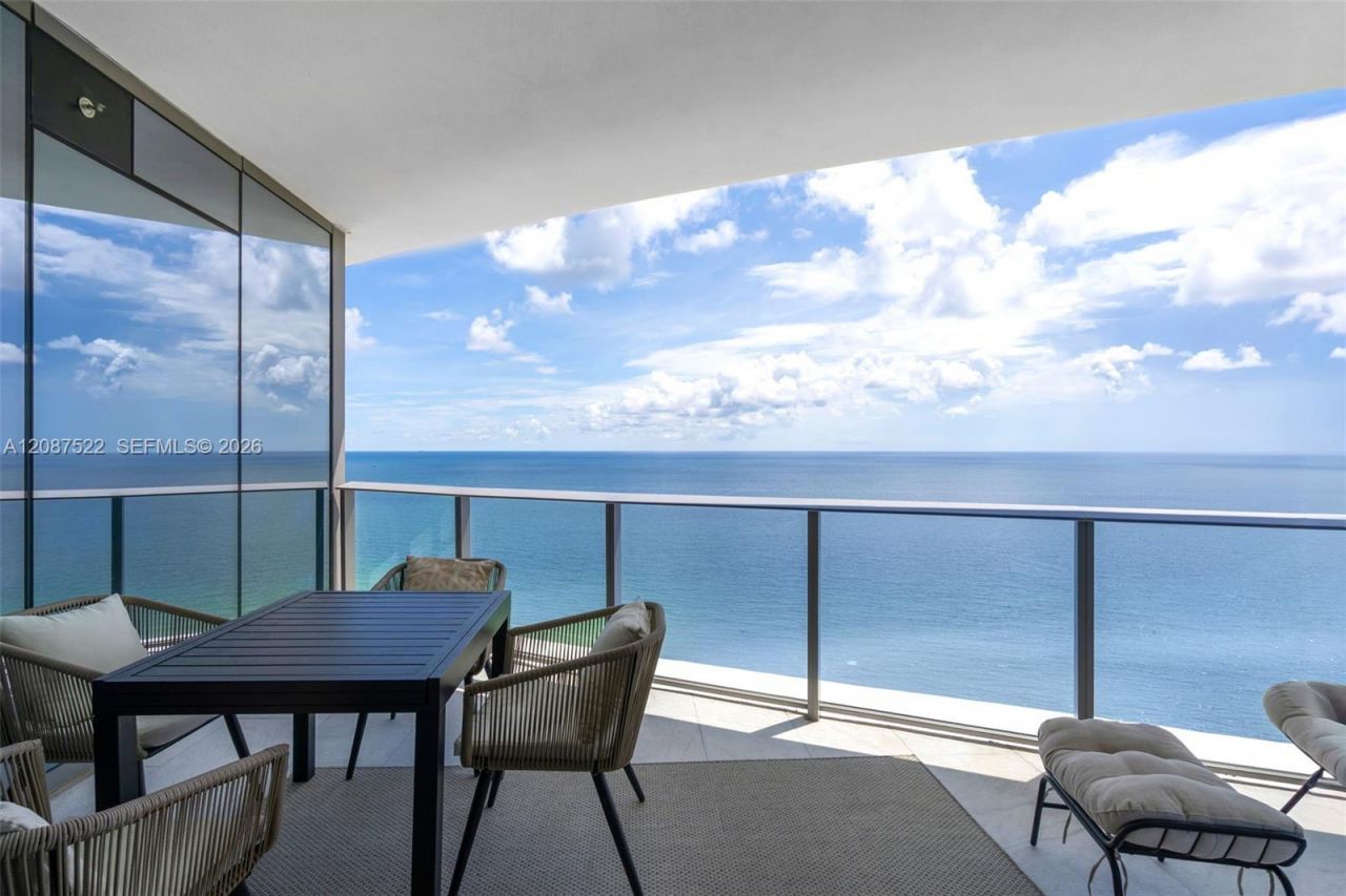 15701 Collins Ave, Unit 1703, Sunny Isles Beach, FL 33160 Photo