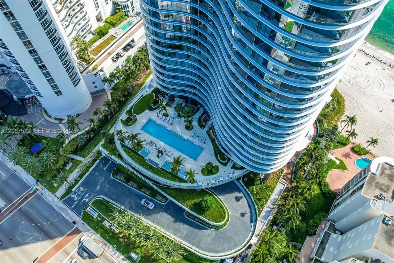 15701 Collins Ave, Unit 1703, Sunny Isles Beach, FL 33160 Photo